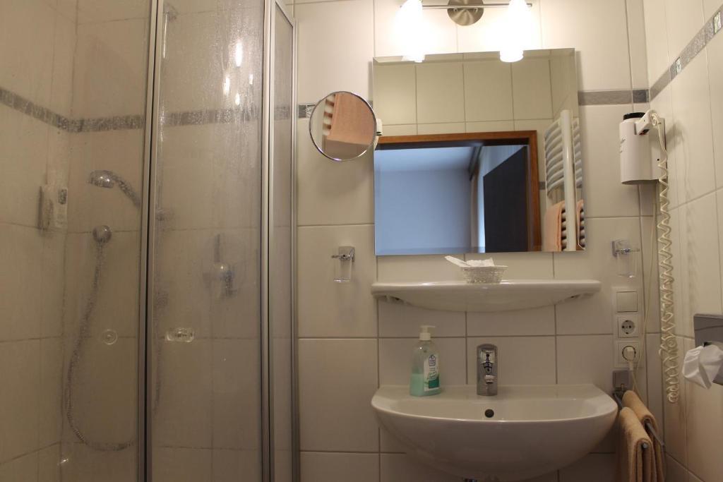Hotel Pohl Kinheim Cameră foto